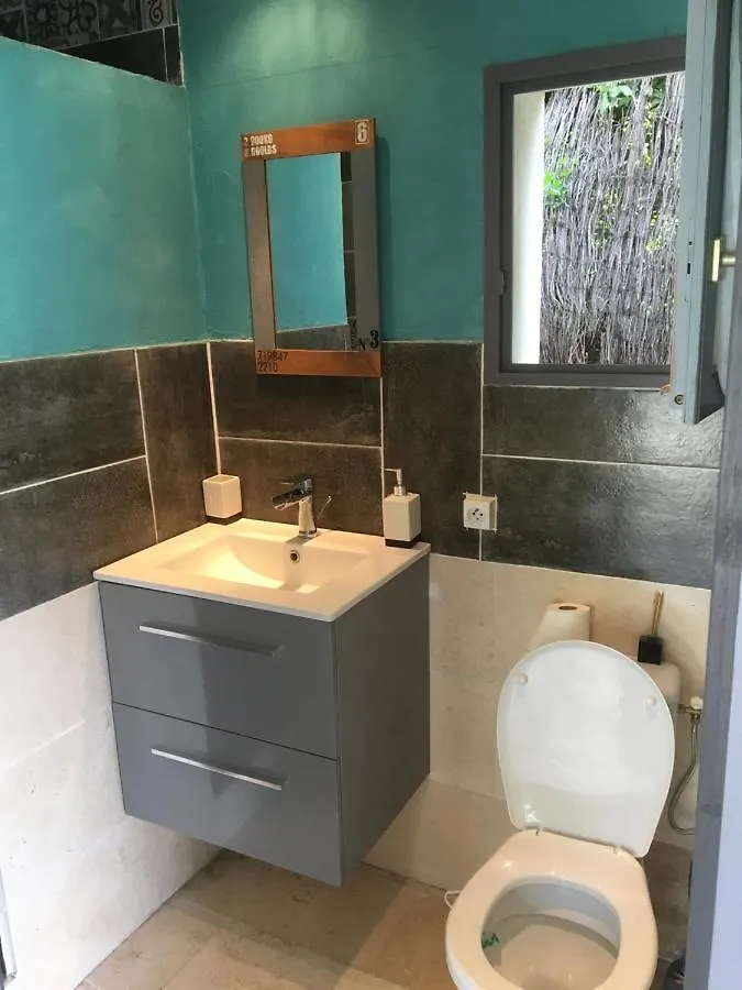 Appartement Magnifique Studio Dans Maisonnette Tourrettes-sur-Loup France